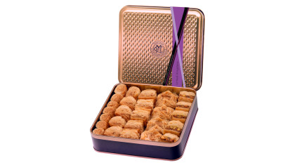 Assorted Baklawa Baklava |Tin Metal Box |500g | Chateau de Mediterranean